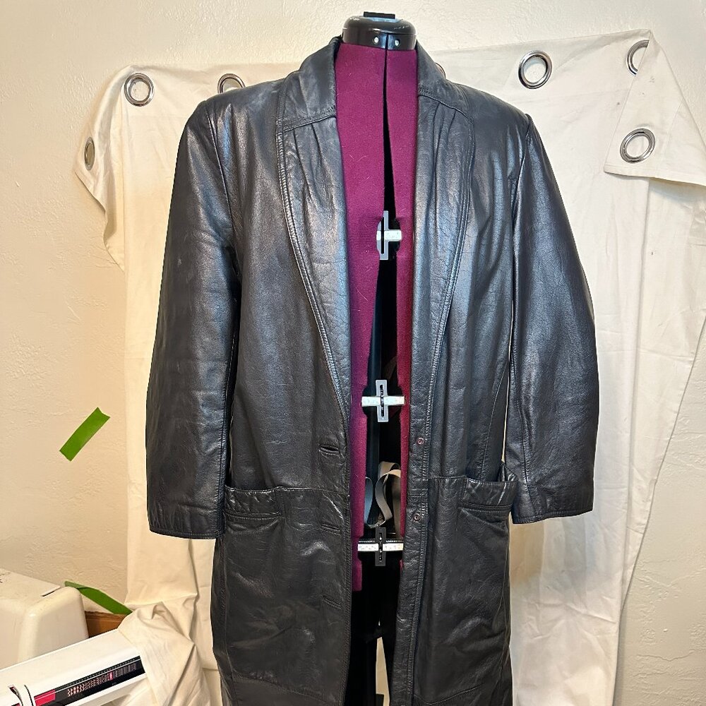 Ladies' 90s Vintage Gitano Leather Trench Coat